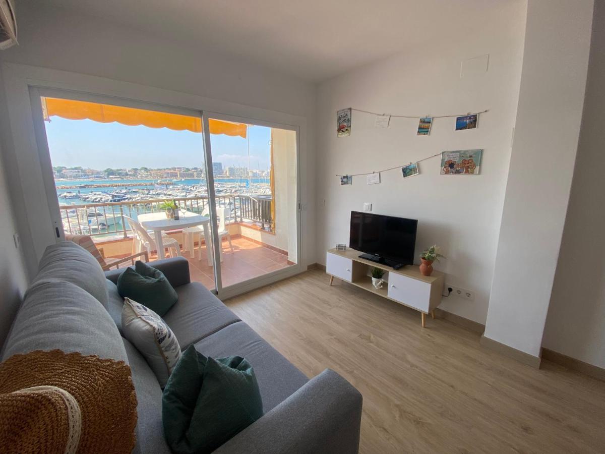 Precioso Apartamento En Primera Linea De Mar L' Escala Екстериор снимка