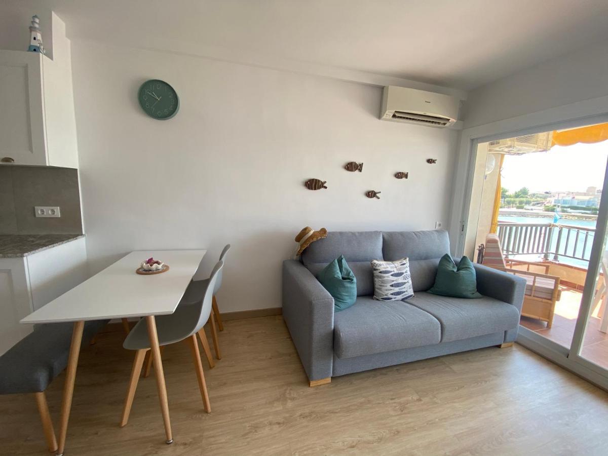 Precioso Apartamento En Primera Linea De Mar L' Escala Екстериор снимка