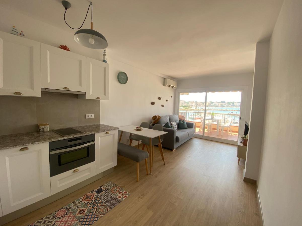 Precioso Apartamento En Primera Linea De Mar L' Escala Екстериор снимка